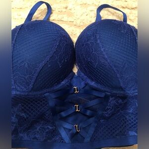 VS Bombshell plunge 34D